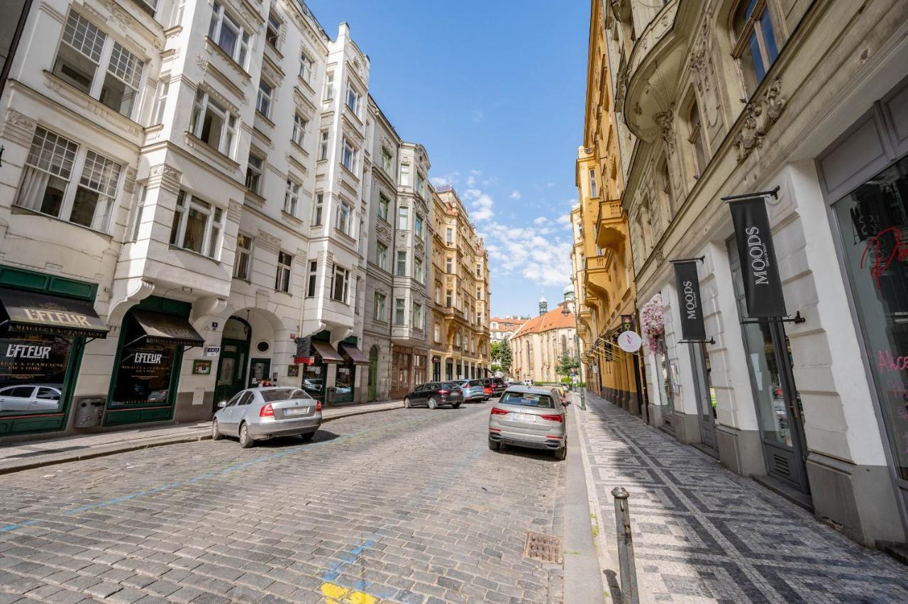 Prague Days - Old Town - Spacious Apartment Zewnętrze zdjęcie